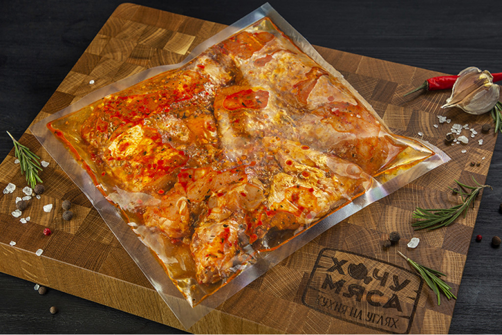 Шашлык маринованный из деревенской курицы