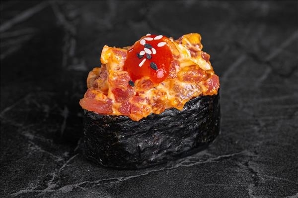 Гункан Спайси Тунец