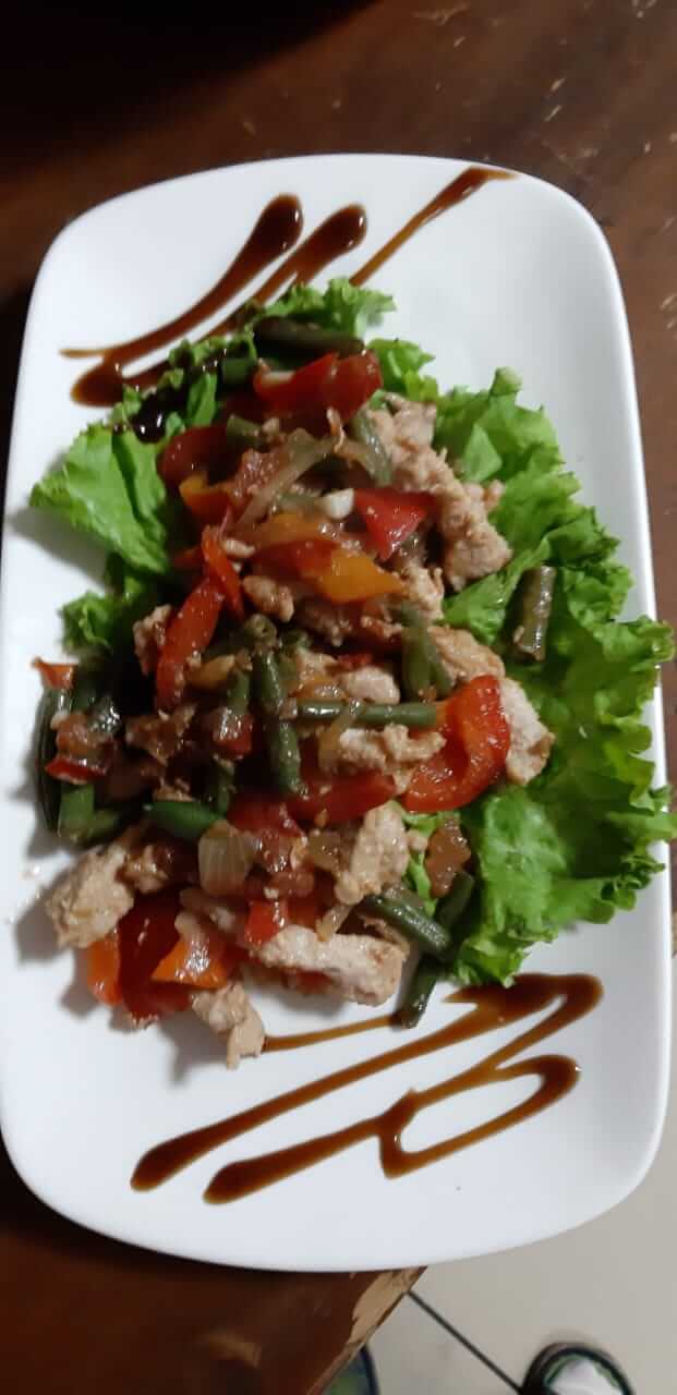 Свинина с овощами