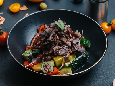 Салат Острый с телятиной