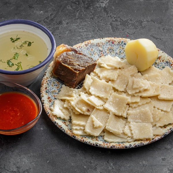Хинкал тонкий с отварным мясом