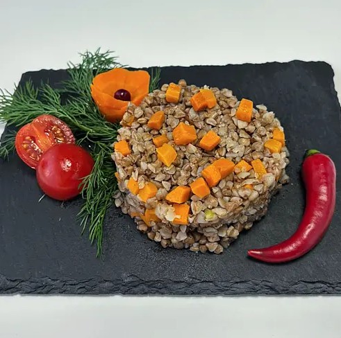 Греча с овощами