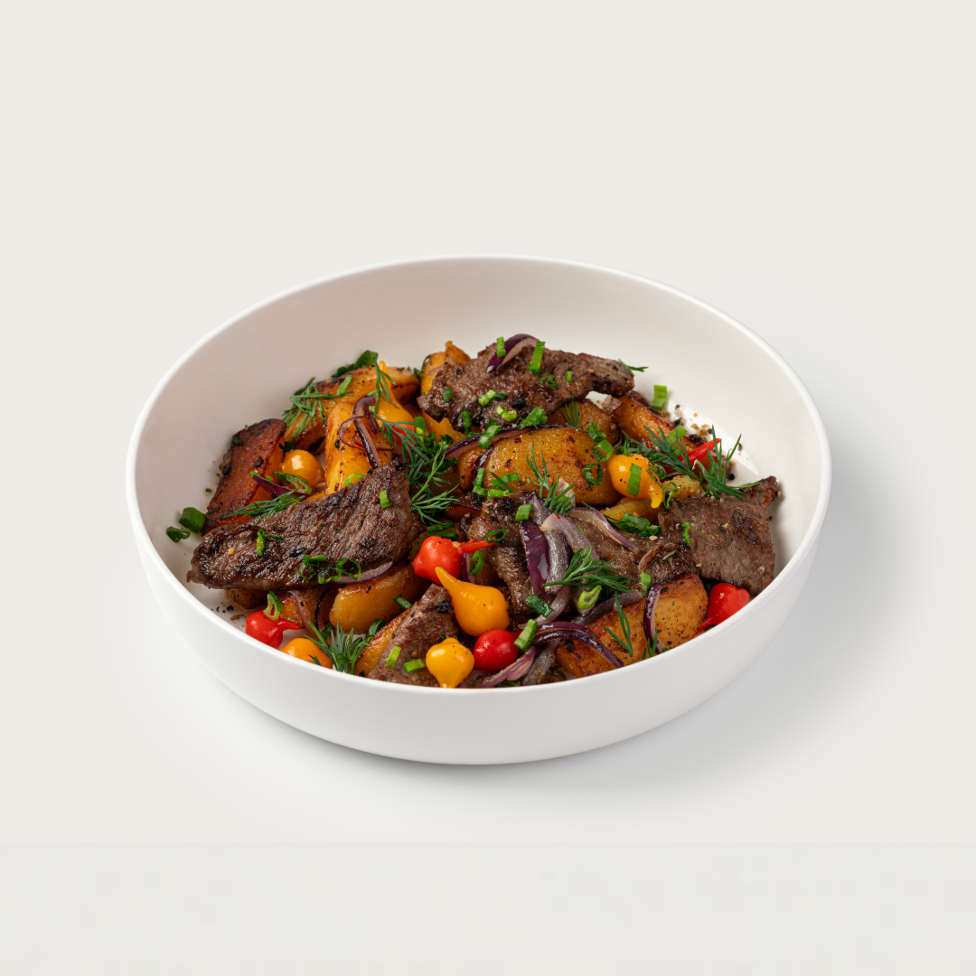 Жареная мраморная говядина с запечённым картофелем