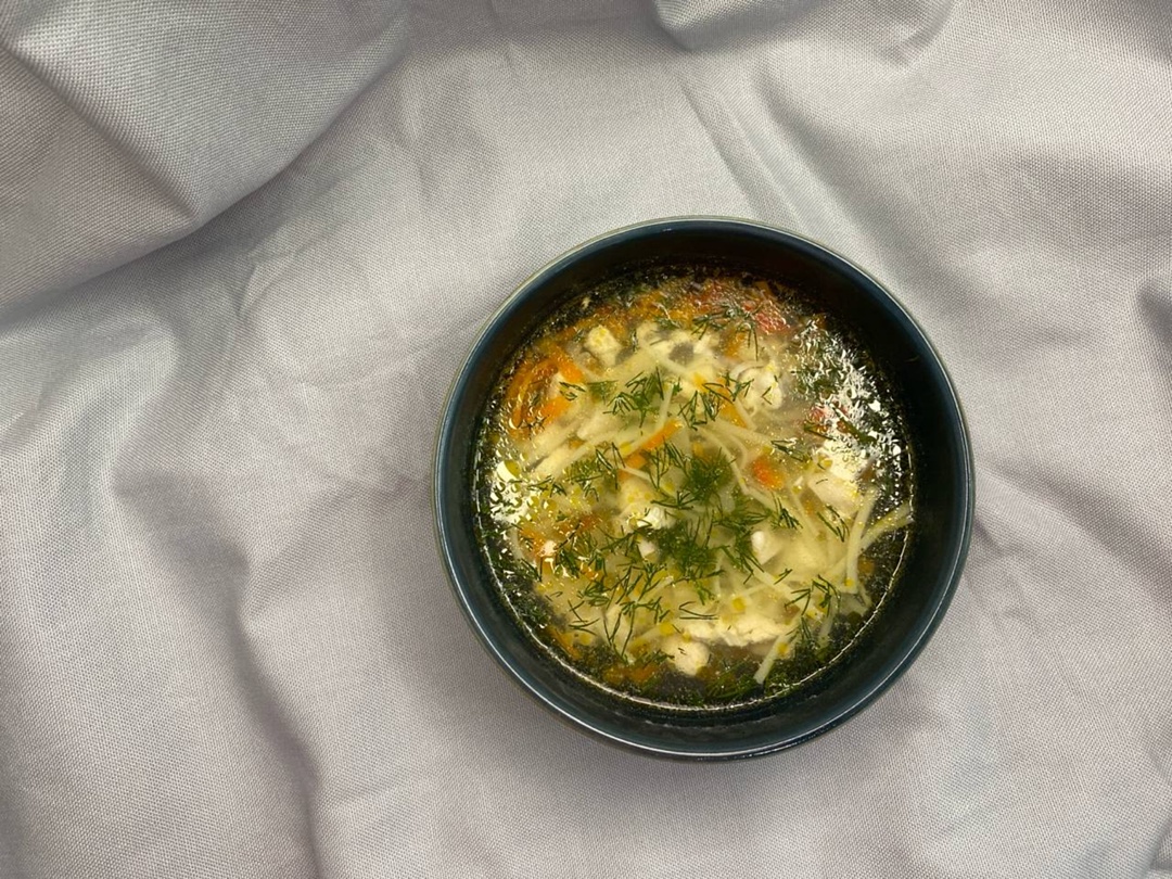 Куриный суп с дом. лапшой