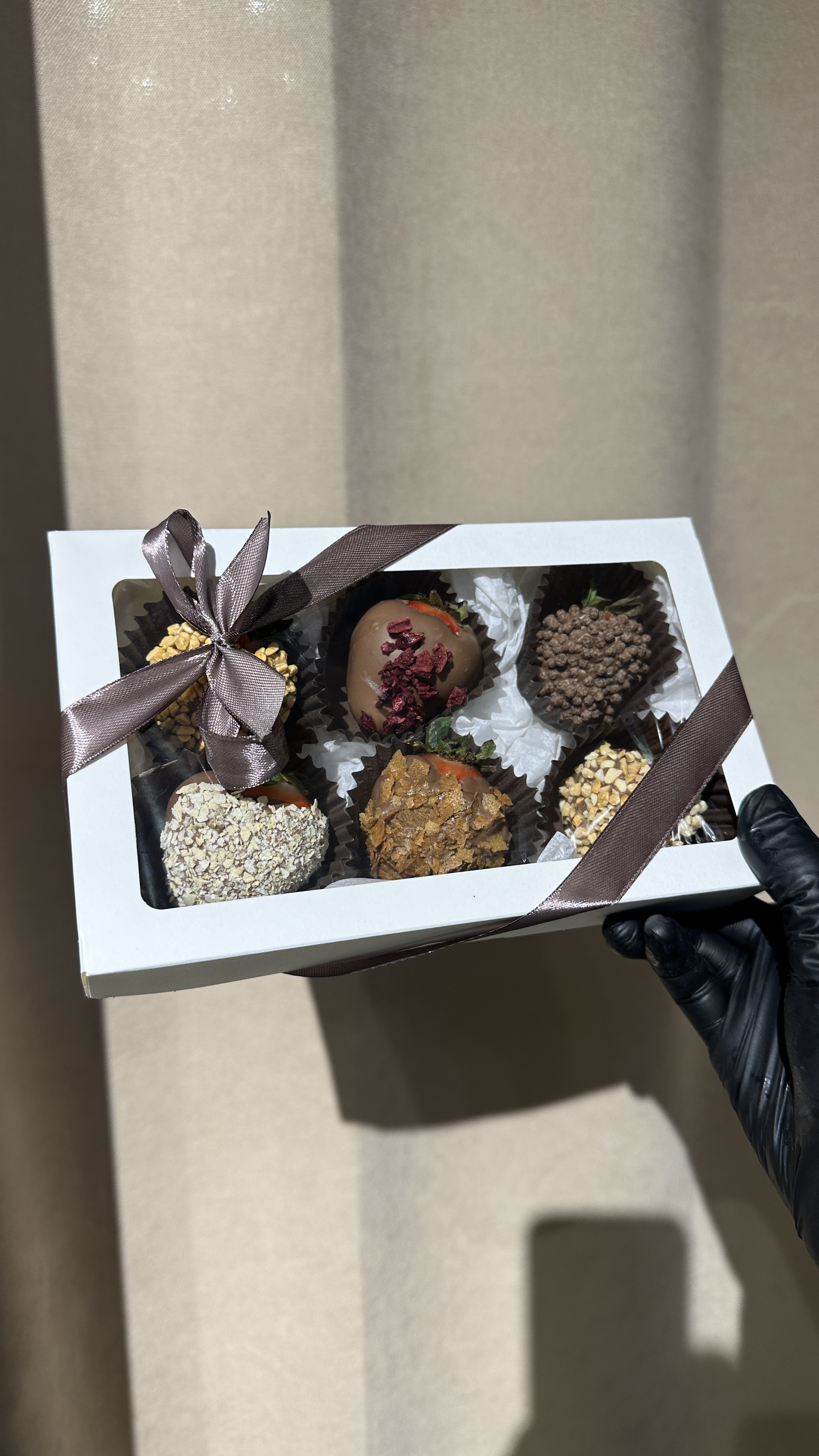 Клубника в шоколаде набор из 6 шт 