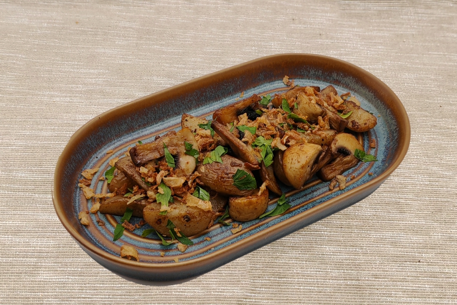 Картофель жаренный с грибами