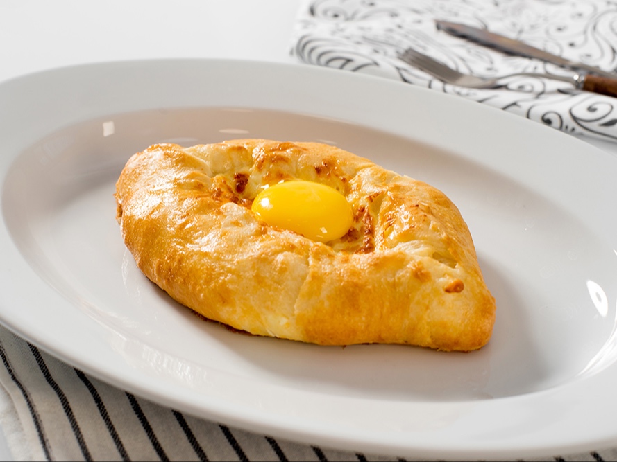 Хачапури по-аджарски