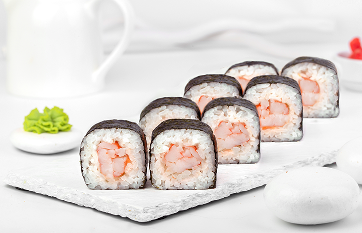 Ролл с креветкой