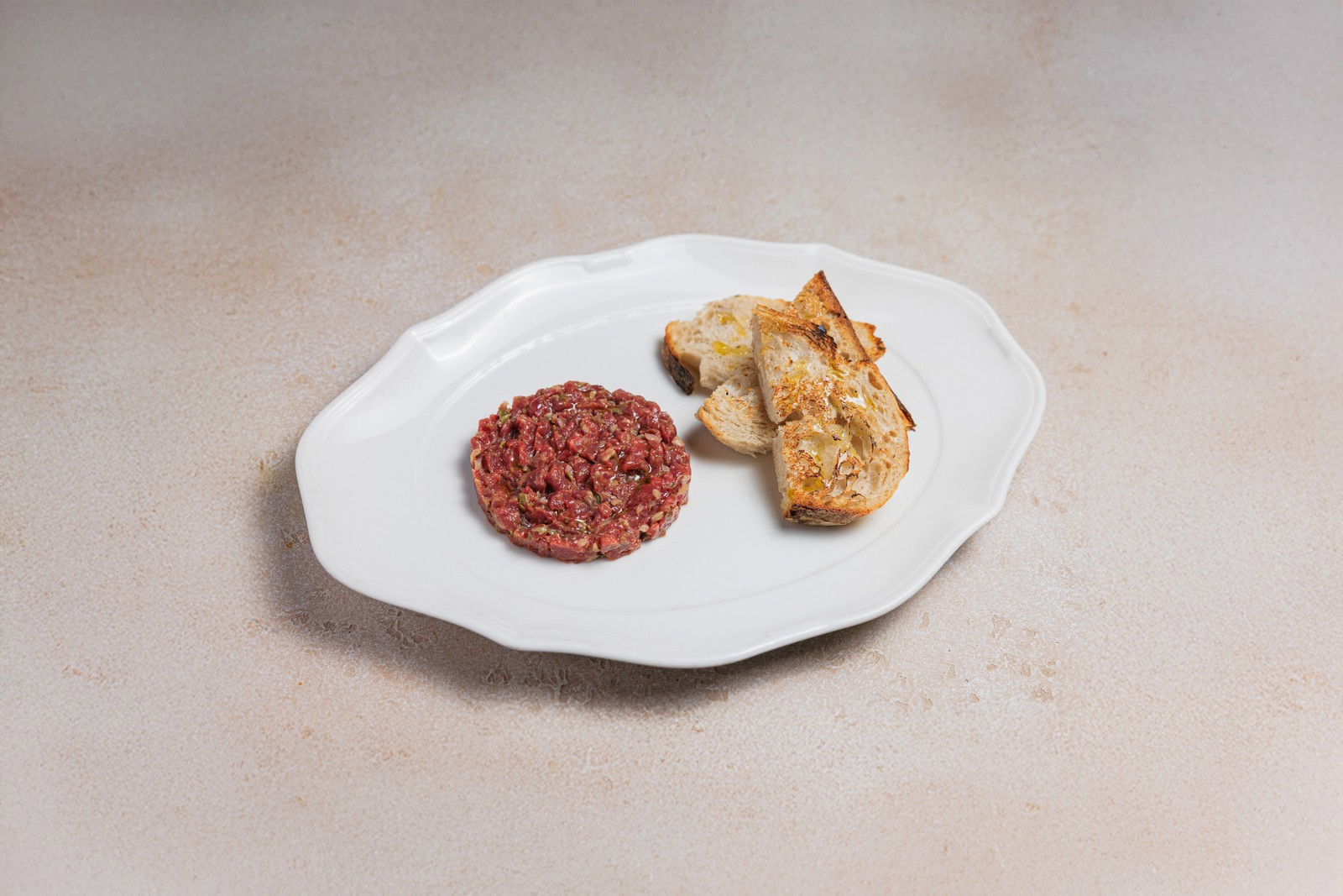 Тартар из говяжьей вырезки