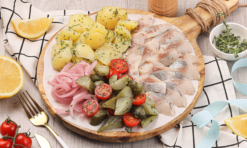 Сельдь с картофелем