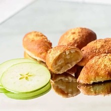 Пирожок с яблоком 1 шт.