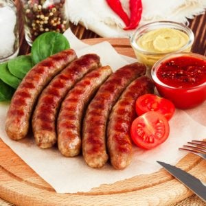 Купаты из индейки на мангале