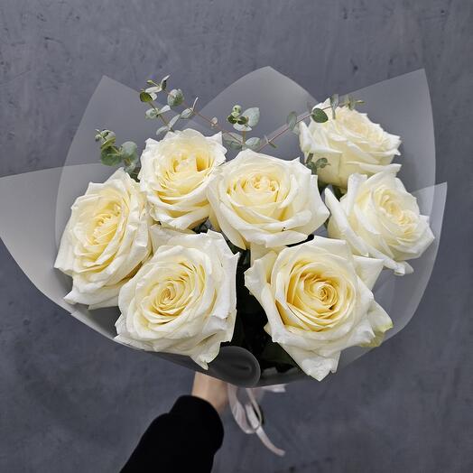 Розы пионовидные Канделайт сливочные