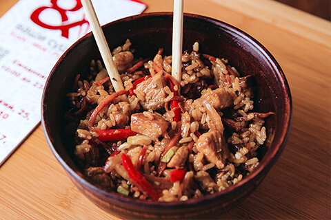 Рис WOK + свинина