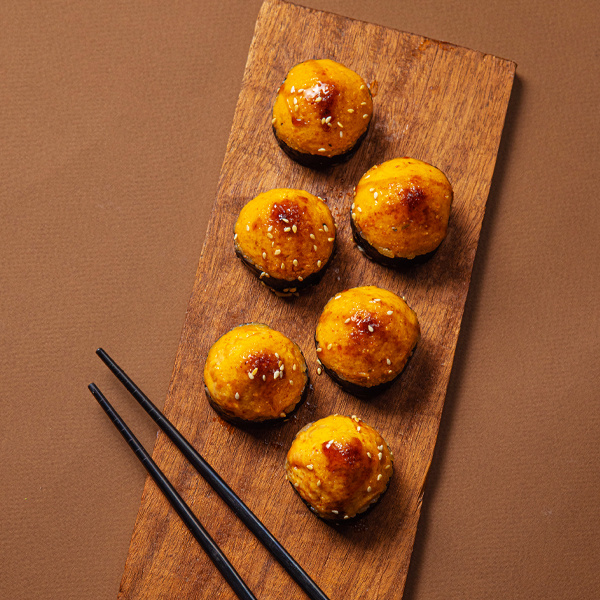 Ролл запечённый с угрём