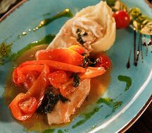 Скалоппине из курицы, тушен. в белом вине