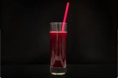 МОРС ИЗ ЧЕРНОЙ СМОРОДИНЫ 0,5Л