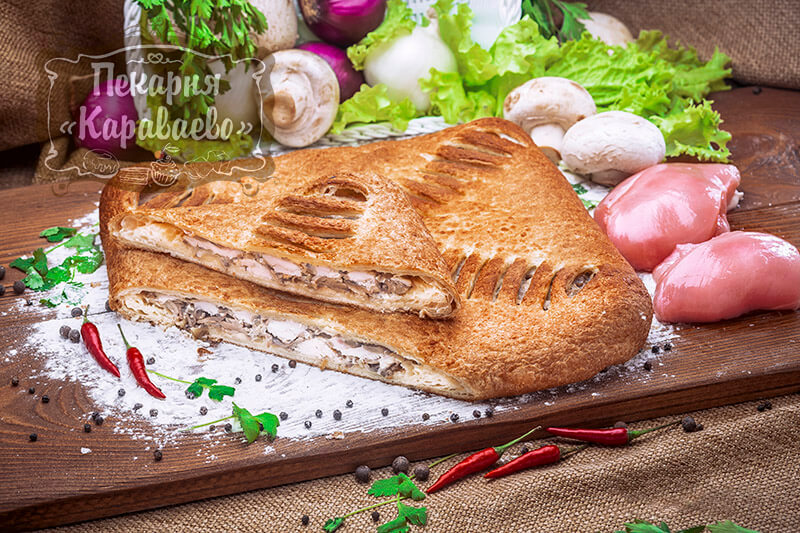 Пирог слоеный с куриц. с гриб. 0,75 кг.