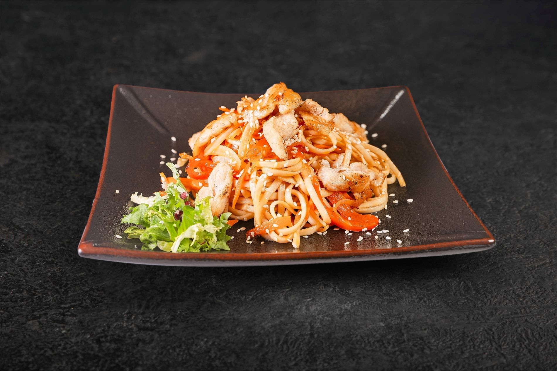 Удон с курицей