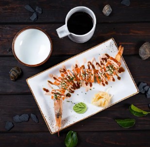 Дракон салмон ролл