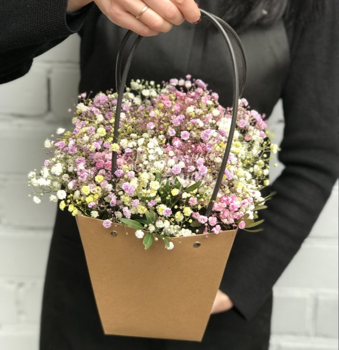 Композиция в коробке «Цветное облачко»