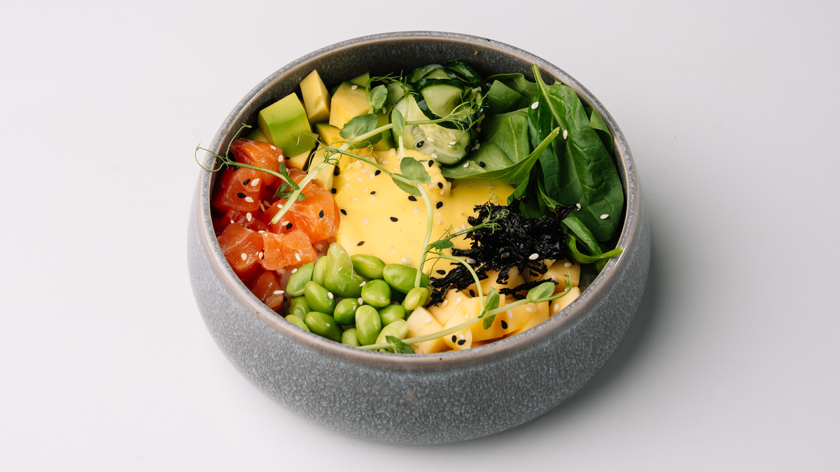 Поке с лососем