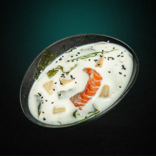 Мисо суп с лососем 