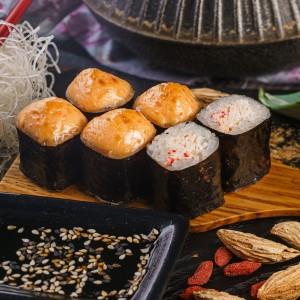 Мини с крабом запеченный