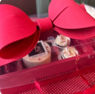 Дополнительно: Подарочная премиум коробка с бантом