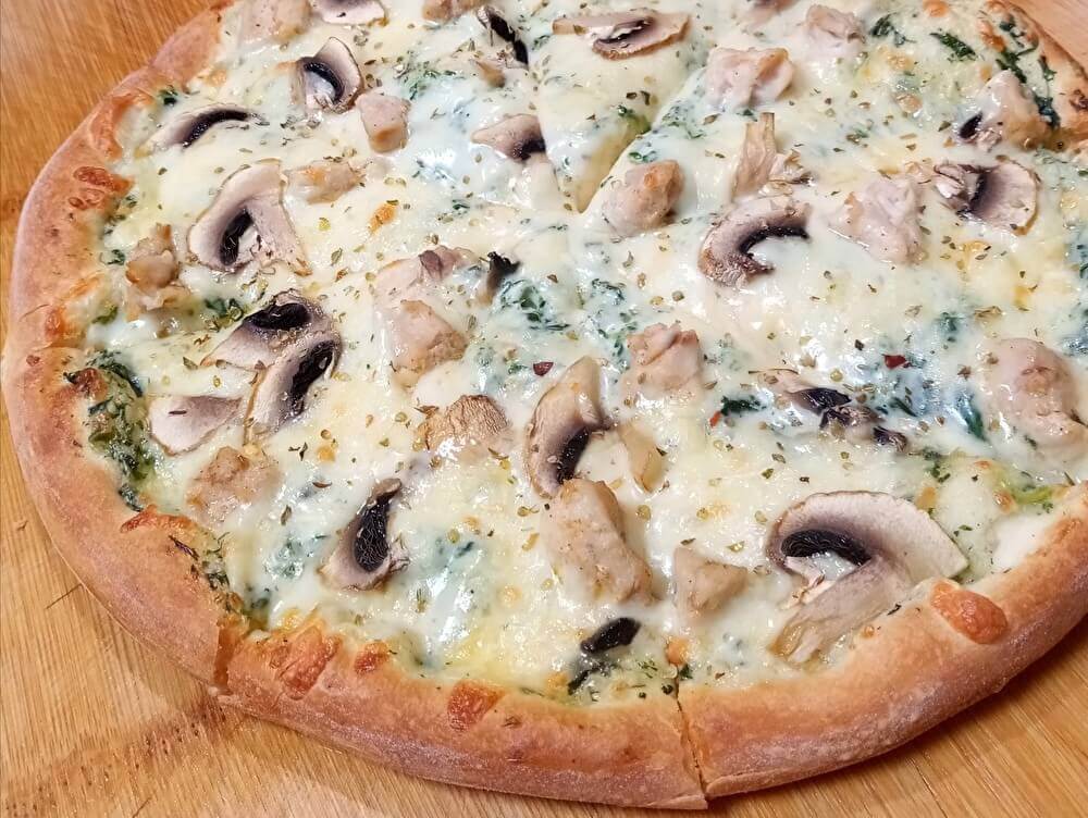 Пицца «Курица-Шпинат» 450г