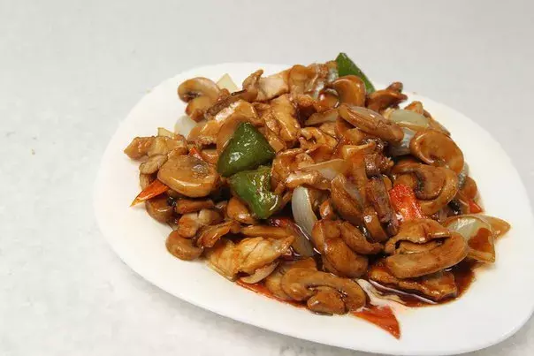 Мясо с шампиньонами по-китайски