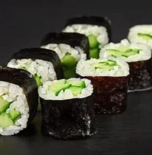 Маки ролл: с огурцом