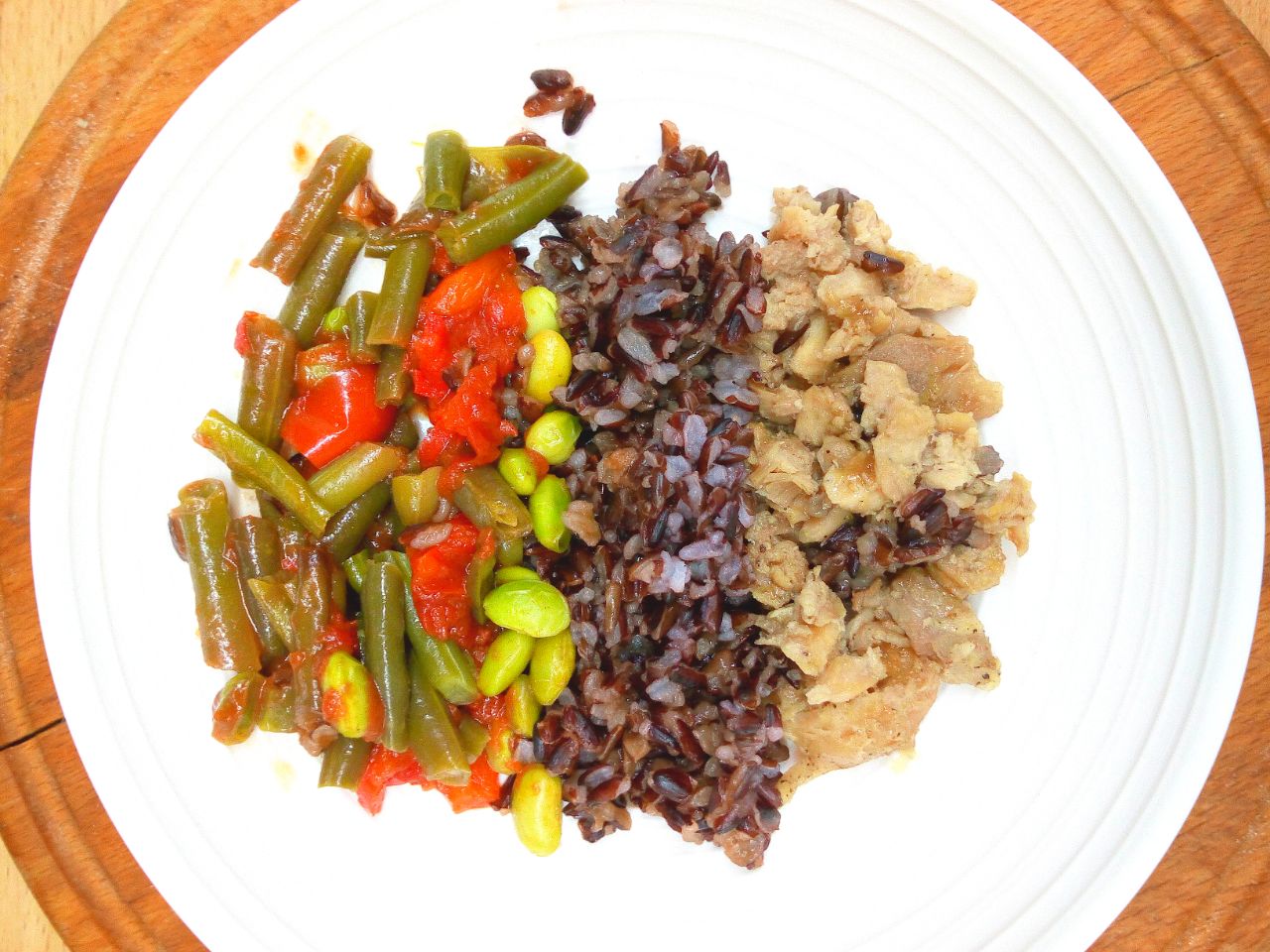 Боул с цыпленком и овощами