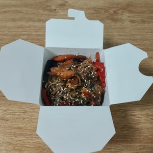 Фунчоза со свининой и овощами