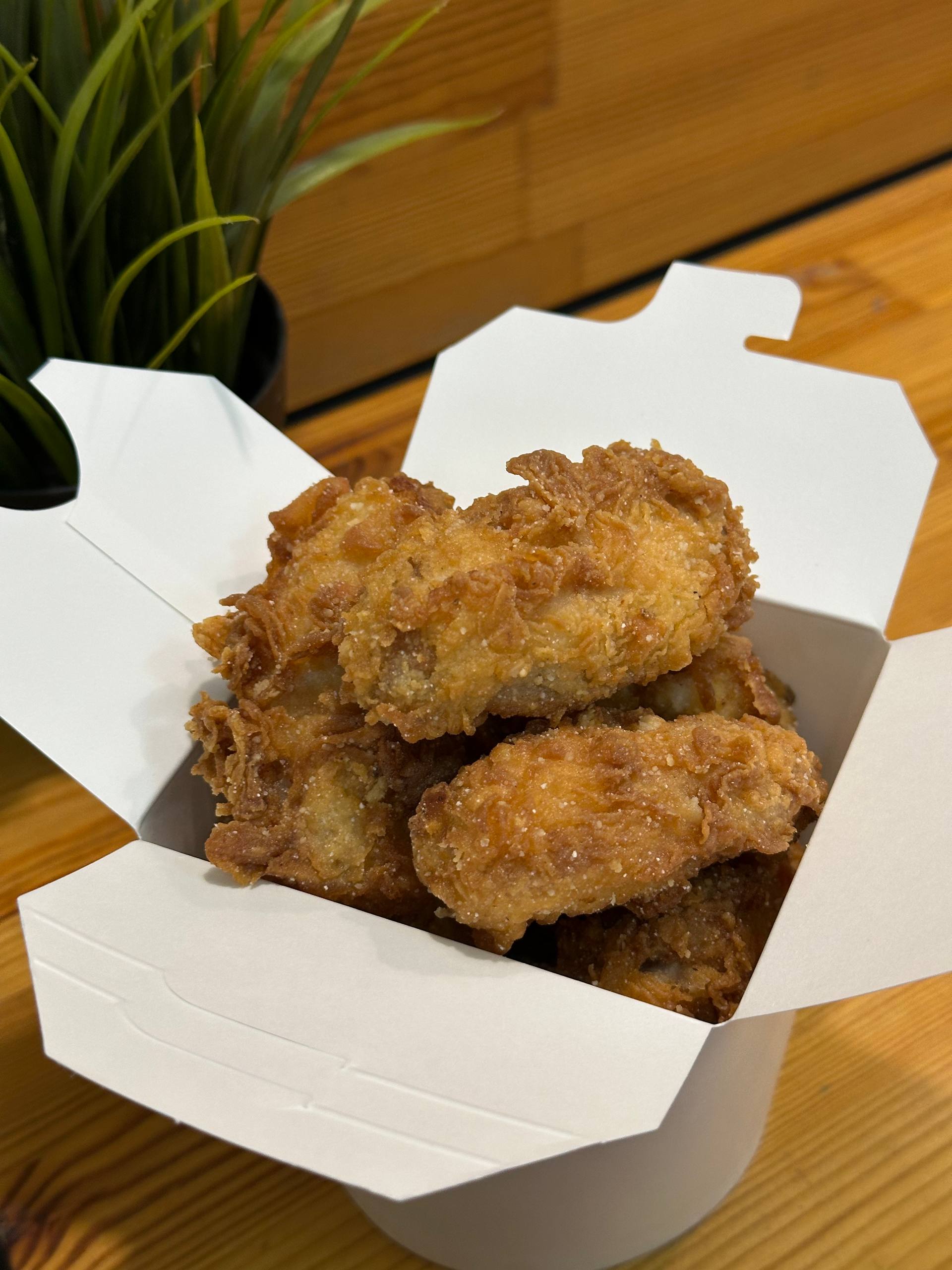 Крылья хрустящие 8 шт