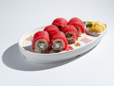 Ролл с тунцом