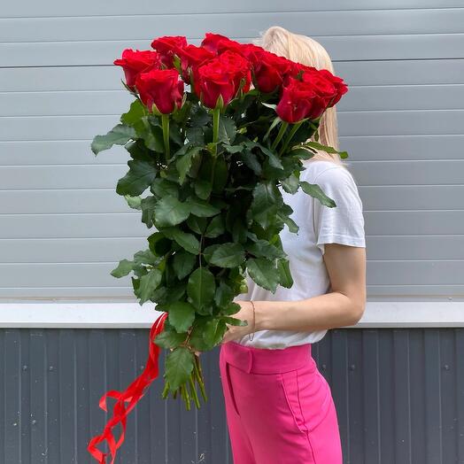 15 роз Голландия 70 см большой бутон