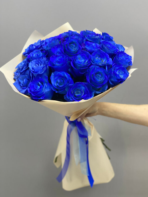 21 синяя роза в фоамиране