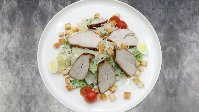 Цезарь с курицей