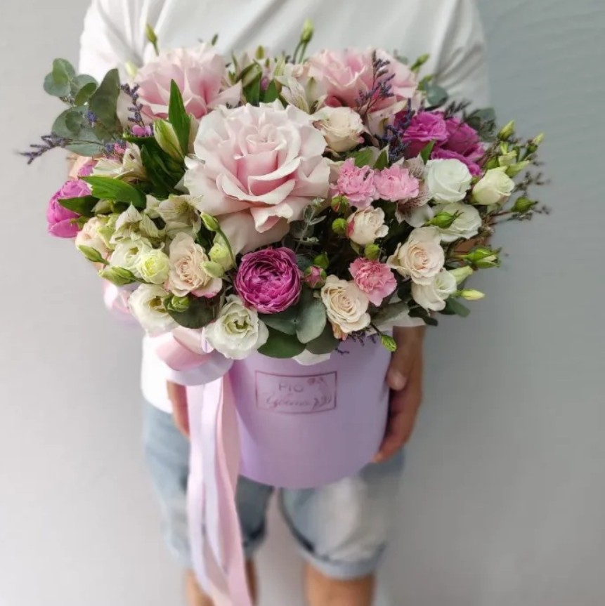 Композиция в коробке