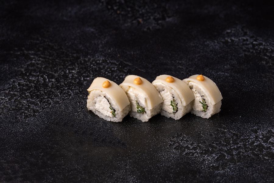 1/2 Филадельфия с кальмаром