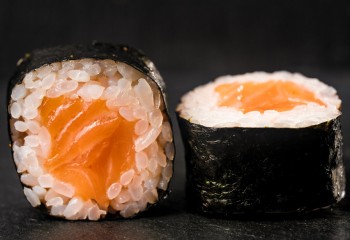 Сяке маки