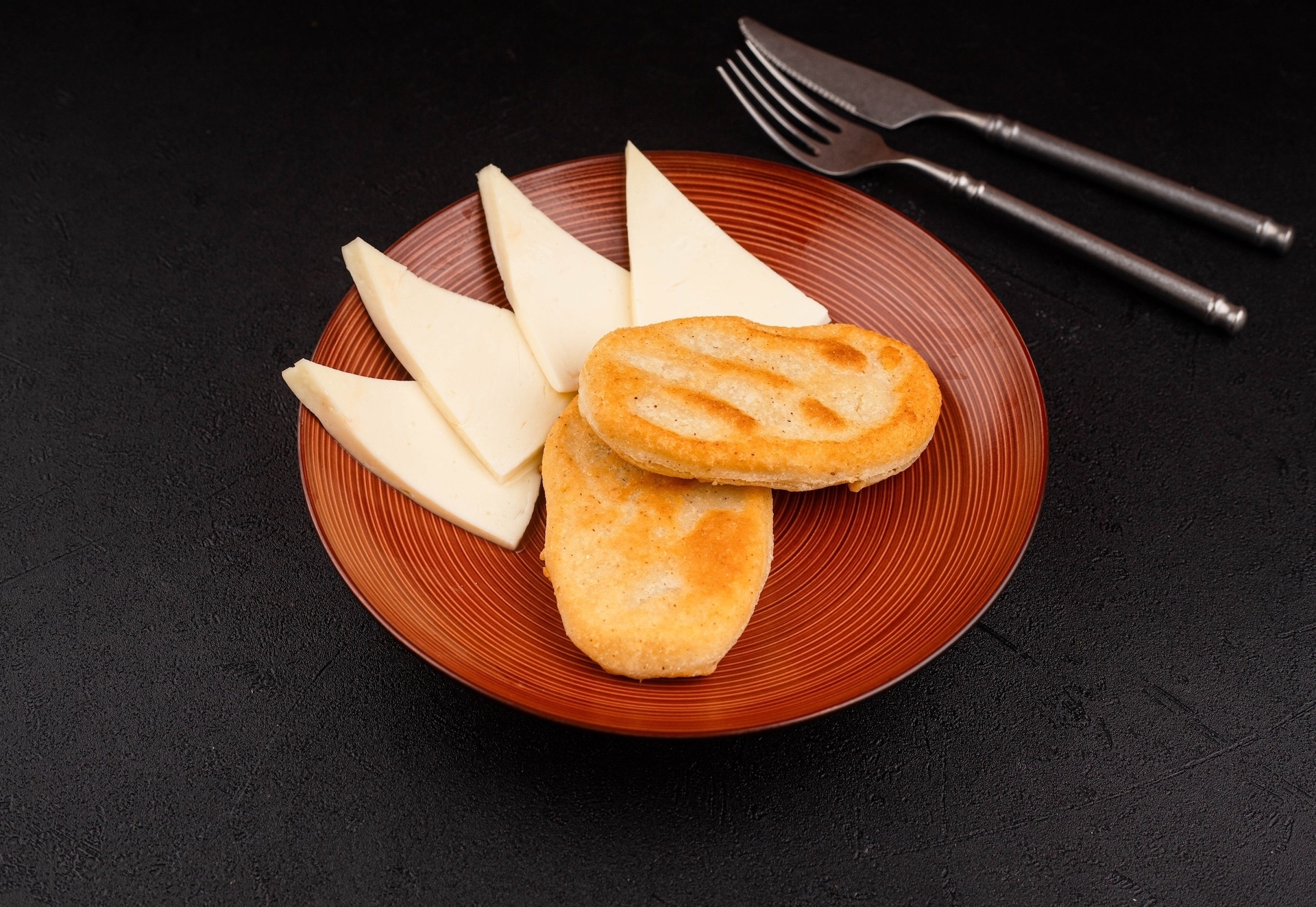 Чвиштари с мацони