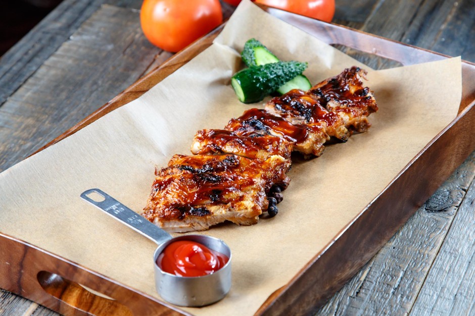 Ребрышки свиные в соусе BBQ