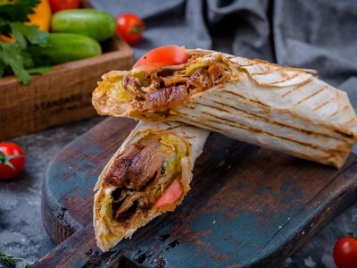 Мегашаурма курица с телятиной в лаваше