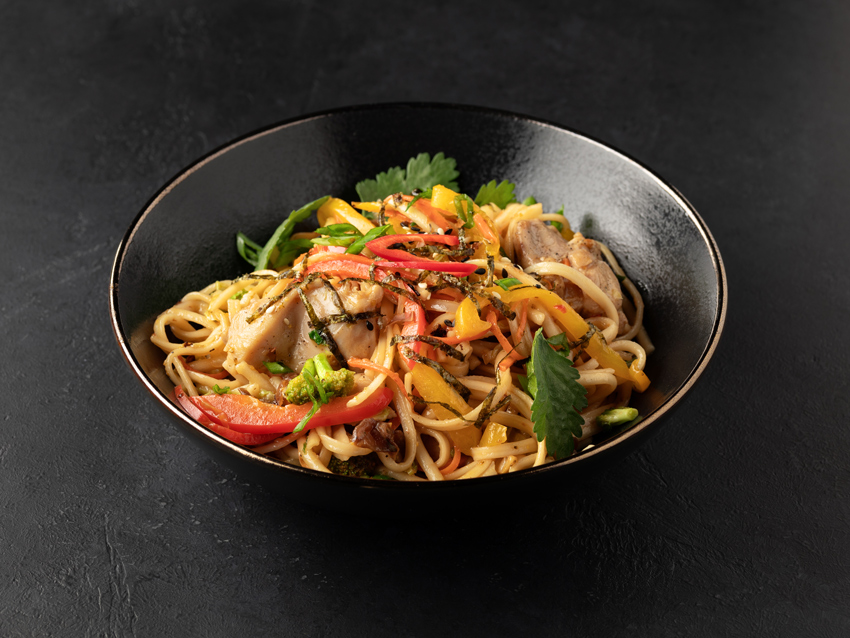 Удон с куриным филе