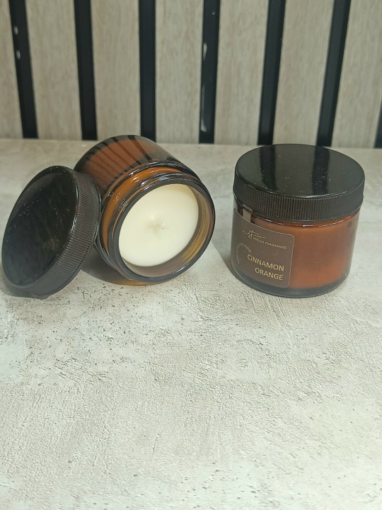 Ароматическая свеча "Cinnamon orange"