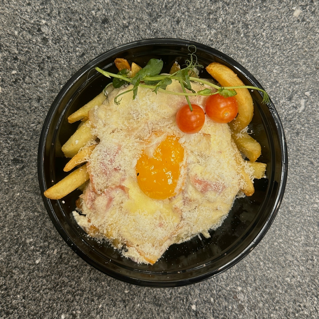 Картофель фри "Карбонара"