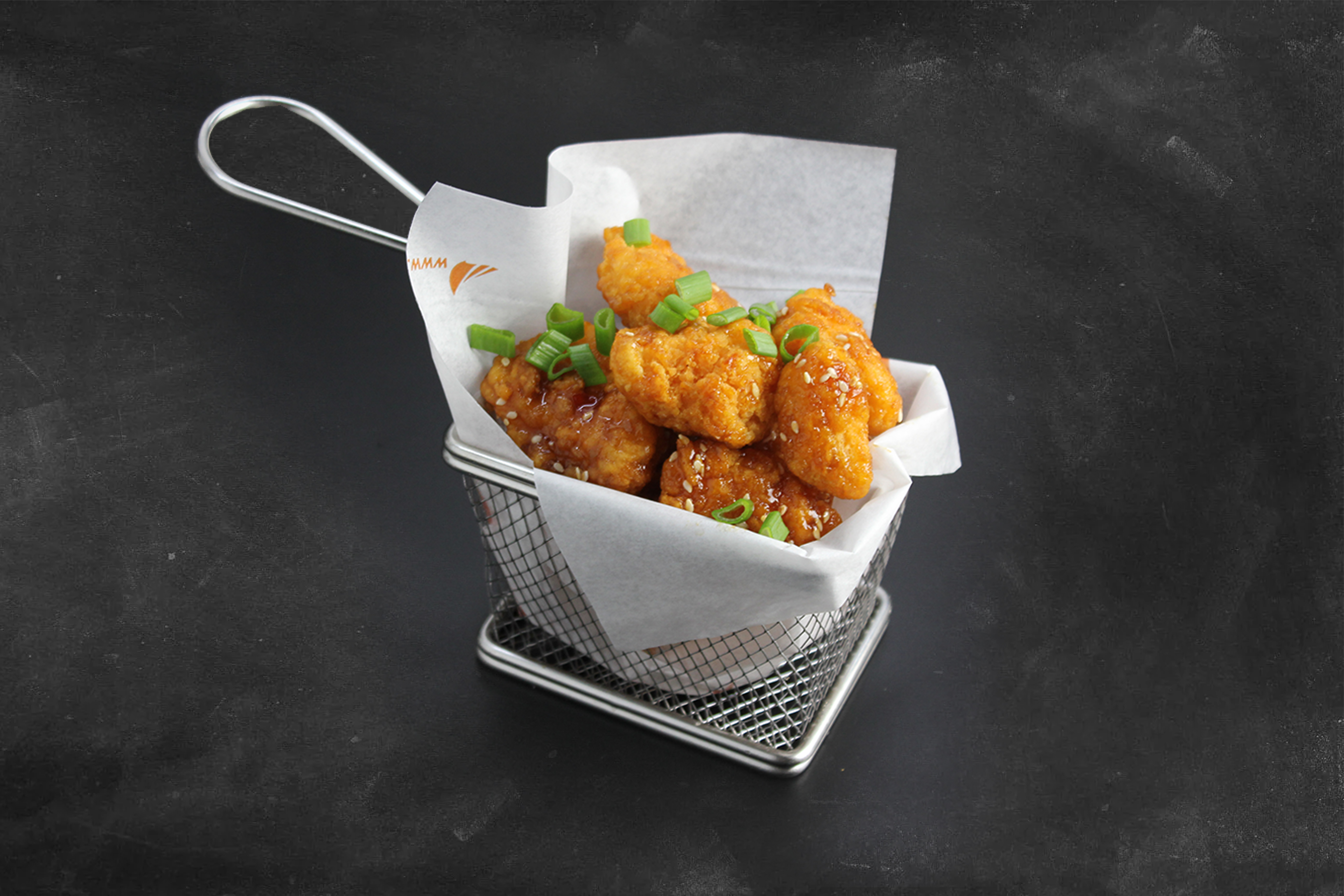 ПОПКОРН ИЗ ЦЫПЛЕНКА В СОУСЕ SWEET CHILI