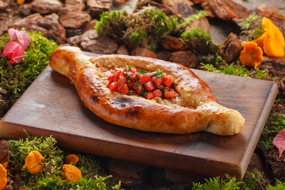 Хачапури с лисичками